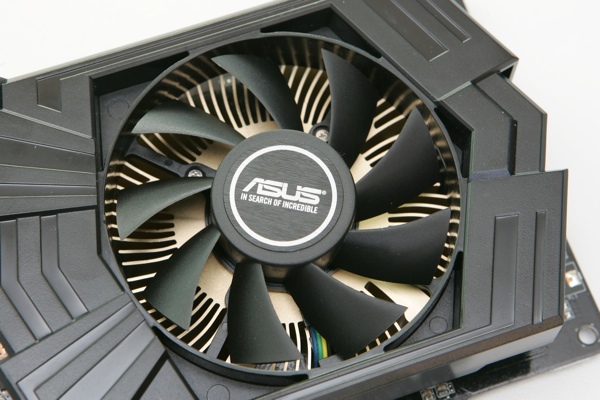 ASUS GeForce GTX 750