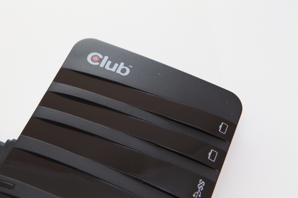 Club3D SenseVision Y-Kabel Docking Station