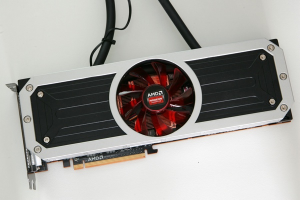 AMD Radeon R9 295X2