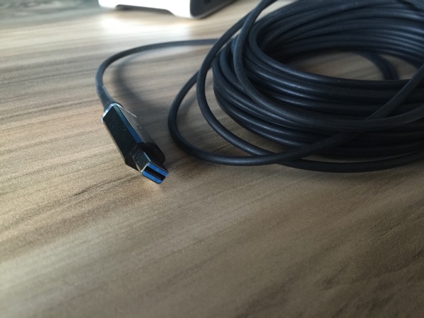 Optisches Thunderbolt-Kabel von Corning