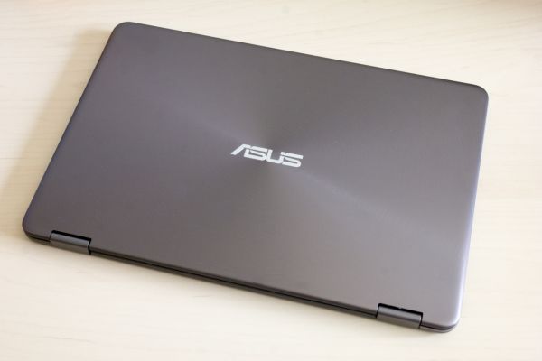 ASUS greift auf das bekannte ZenBook-Design zurück