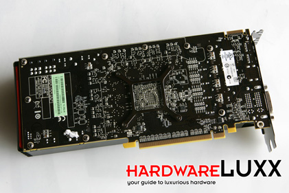 Radeon6870_01_rs