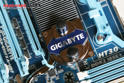 Gigabyte890FX_11_rs