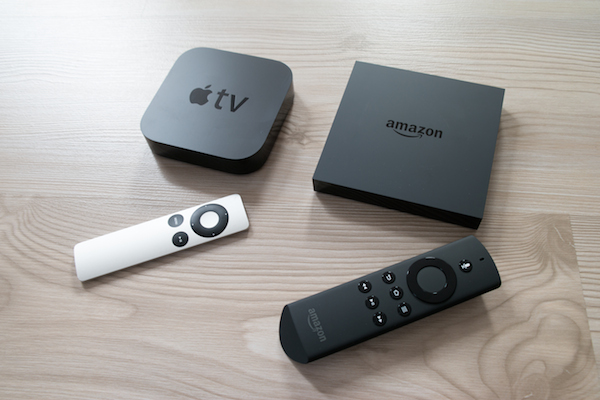 Ähnlich, aber doch unterschiedlich: Fire TV ist offener als Apple TV, hinkt in einigen Punkten jedoch hinterher