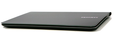 Samsung 900X3A Front