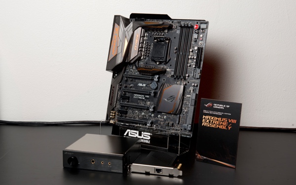 ASUS ROG Maximus VIII Extreme/Assembly