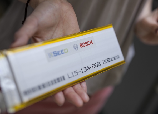 Bosch Lithium-Ionen-Akku mit Festkörper-Technologie