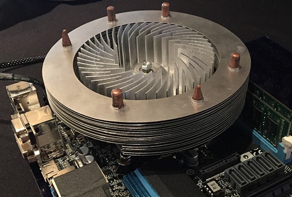 Kinetic Cooling Technologie - Prototyp von Coolermaster