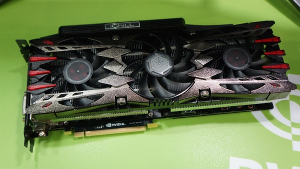 Inno3D iChill GeForce GTX 980 Ti X4 Ultra