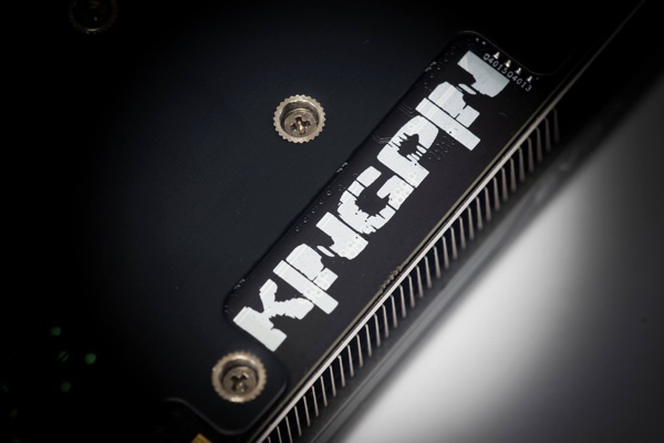 Bild einer kommenden EVGA GeForce GTX 980 Classified K|NGP|N Edition