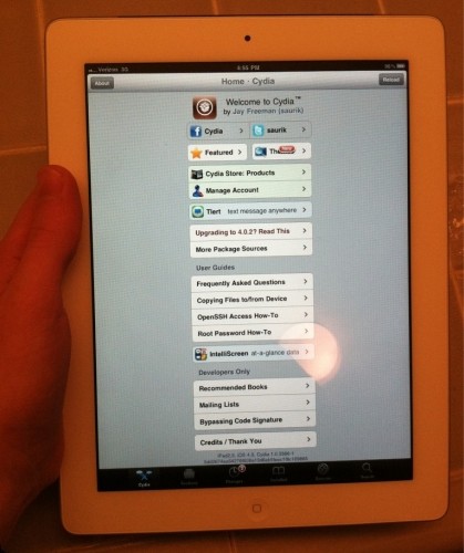 3-13-11-ipad-2-jailbroken