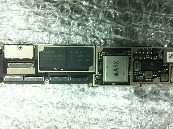 apple-ipad-3-logic-board